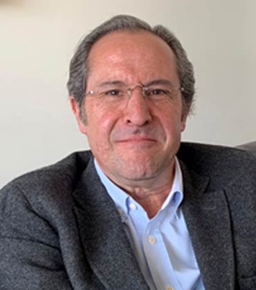 Lorenzo Ramos, Executive Vice President, Investments, Mora Capital Management LLC (Mora Capital Group)
